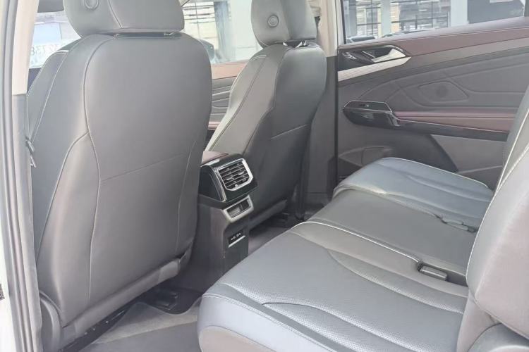 Used Volkswagen ID.6 X 2021 Pure Edition