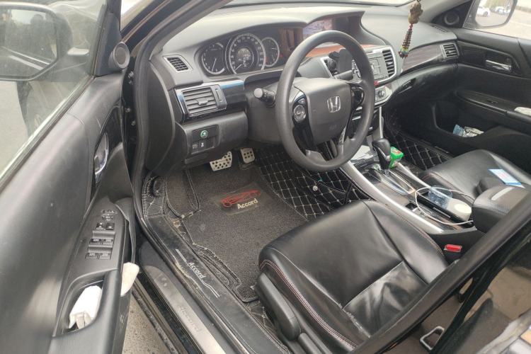 Used Honda Accord 2016 2.0L Comfort Edition
