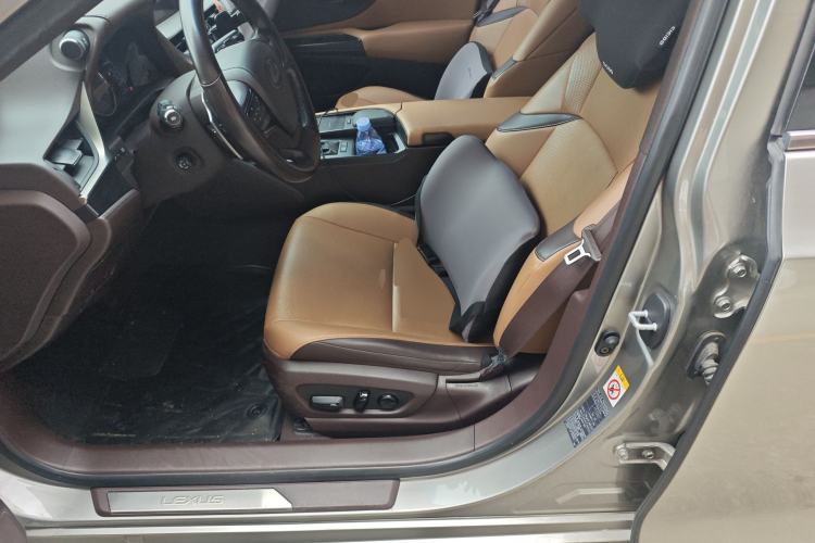 Used Lexus ES 2018 200 Excellence Edition China V Standard
