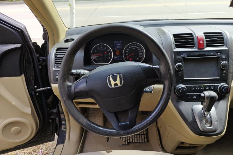 Used Honda CR-V 2010 2.0L automatic two-wheel drive urban version
