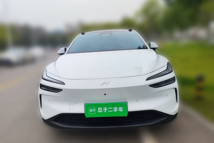 Used ONVO L60 2024 60 kWh Rear-Drive Version