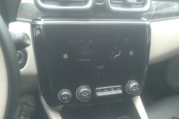 Used Lynk & Co 02 2018 1.5T DCT Two-Wheel Drive Zhaopu Version China V Standard