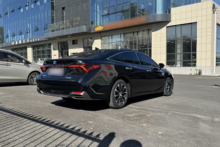 Used Toyota Avalon 2022 Dual-Engine 2.5L Luxury Edition
