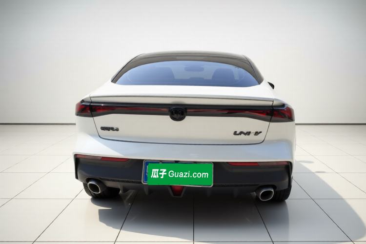 Used CHANGAN UNI-V 2023 1.5T Prestige Model