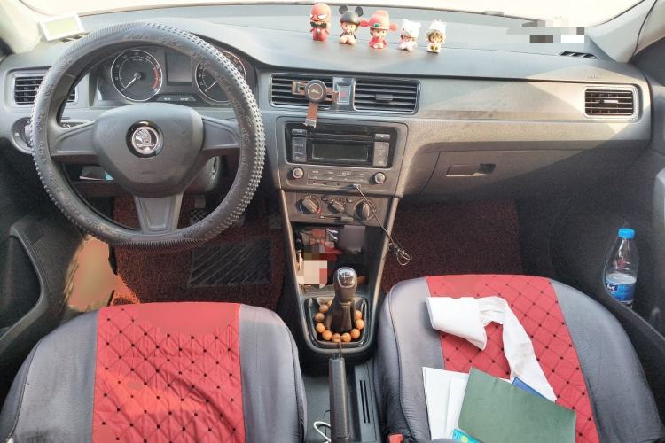 Used Skoda Rapid Spaceback 2016 Revised Version 1.4L Manual Front-Drive Edition