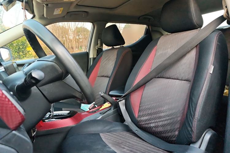 Used Nissan Lannia 2020 1.6L CVT Cool Edition Left Front Seat