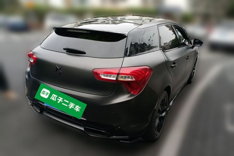 Used DS 5 2014 1.6T Luxury Edition THP160
