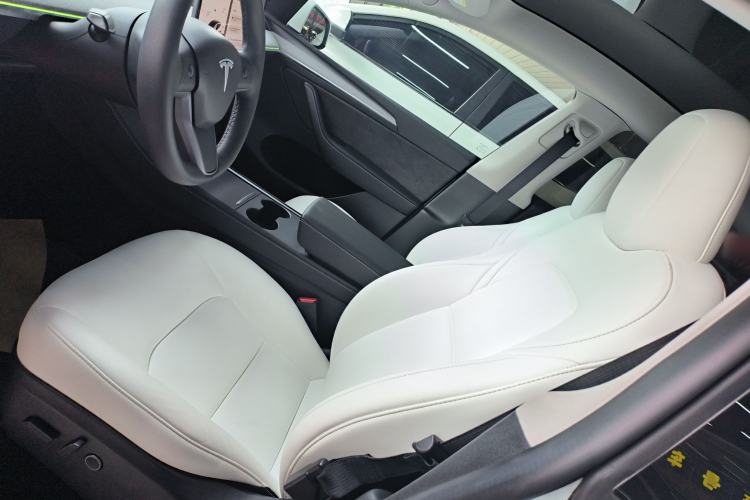 Used Tesla Model Y 2023 Rear-Wheel-Drive Version