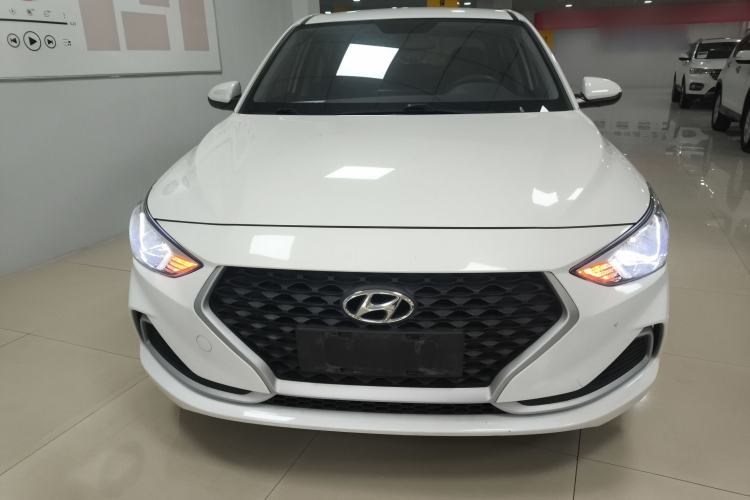 Used Hyundai Celesta 2020 1.6L Automatic GL Enjoyable Edition