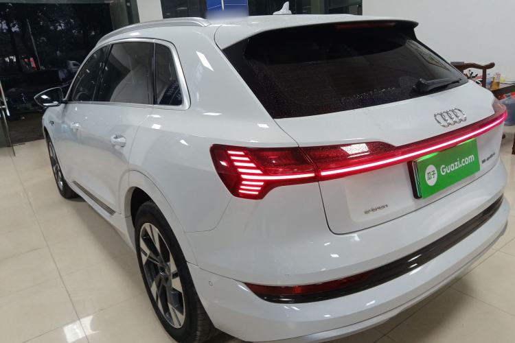 Used Audi e-tron 2019 55 quattro Technology Edition
