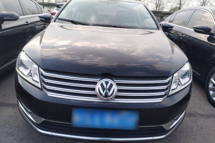 Used Volkswagen Magotan 2015 1.8TSI Luxury Model Front