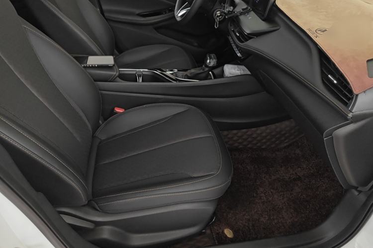 Used Buick Verano 2023 Pro Enjoyment Edition Right Front Seat