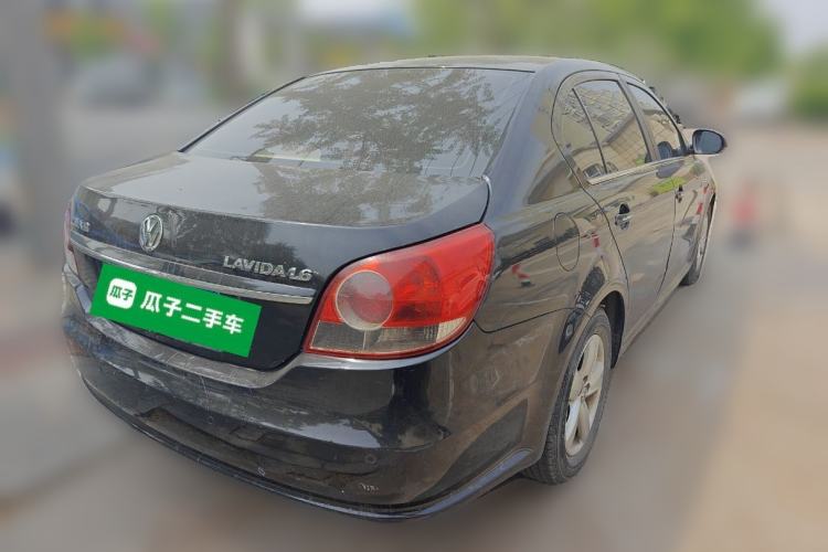 Used Volkswagen Lavida 2011 1.6L Manual - Premium Edition Rear Right 45 Deg