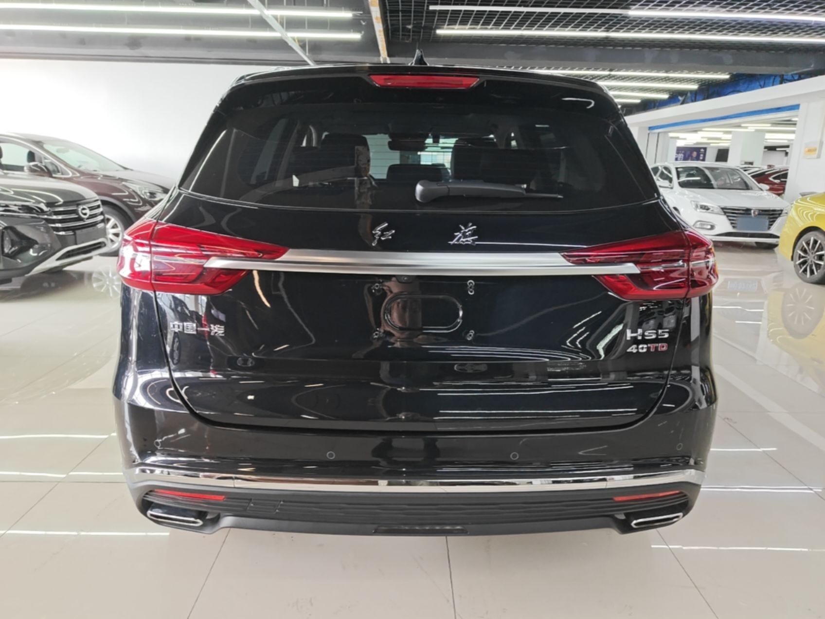 Hongqi HS5 2022 Revised Version 2.0T Smart Connect Flagship Edition — снимка 5