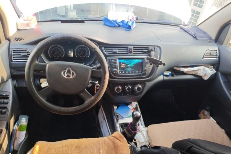 Used CHANGAN KAICHENG Ounuo S 2023 1.5L Deluxe Edition Dual-Steaming Air-Conditioned Passenger Van JL473QG 7 Seats Center Console