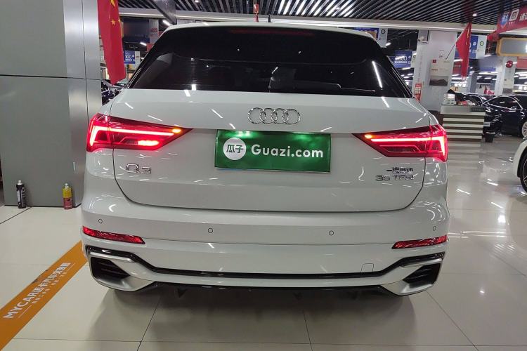 Used Audi Q3 2024 35 TFSI Ambition Dynamic Edition
