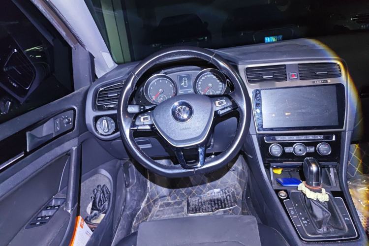 Used Volkswagen Golf 2016 280TSI Automatic Flagship Model
