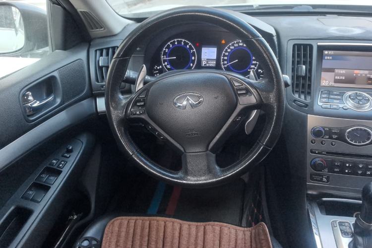 Used Infiniti G Series 2010 G25 Sedan Luxury Sport Edition Steering Wheel