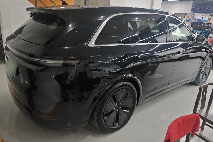 Used Li Auto L7 2023 Pro Model Rear Right 45 Deg