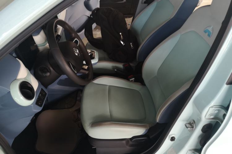 Used Dongfeng NAMMI BOX 2022 Chasing Wind Edition 351 km Advanced Model