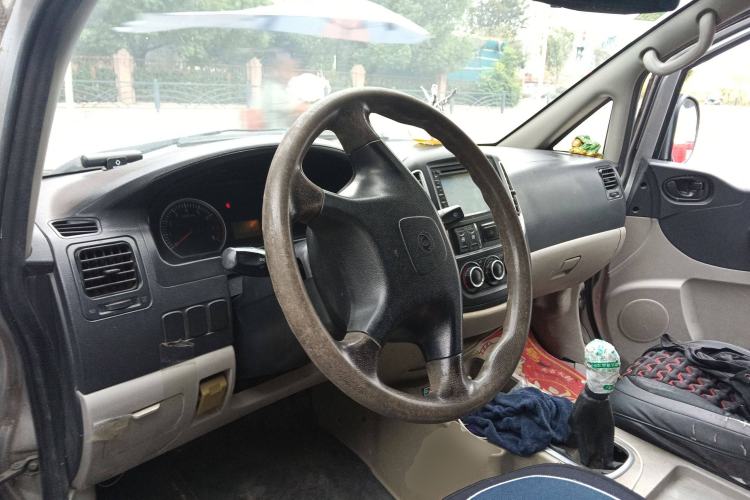 Used FORTHING Lingzhi 2016 V3 1.5L 7-Seater Standard Model China V Emission Standard