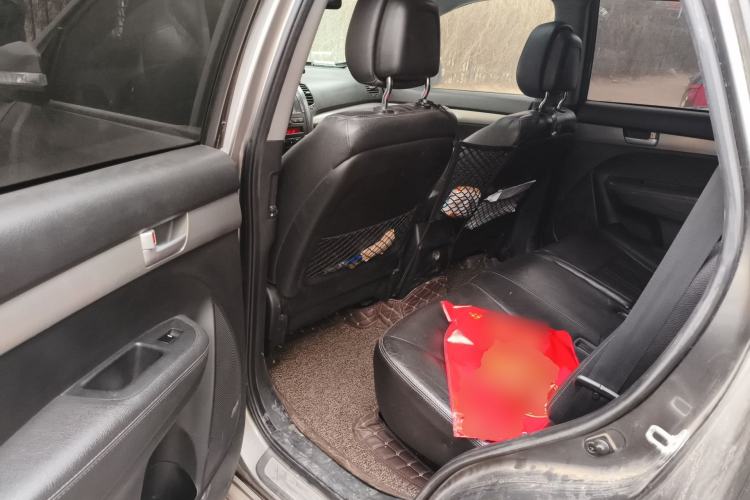 Used Kia Sorento 2012 2.4L Gasoline Comfort Edition
