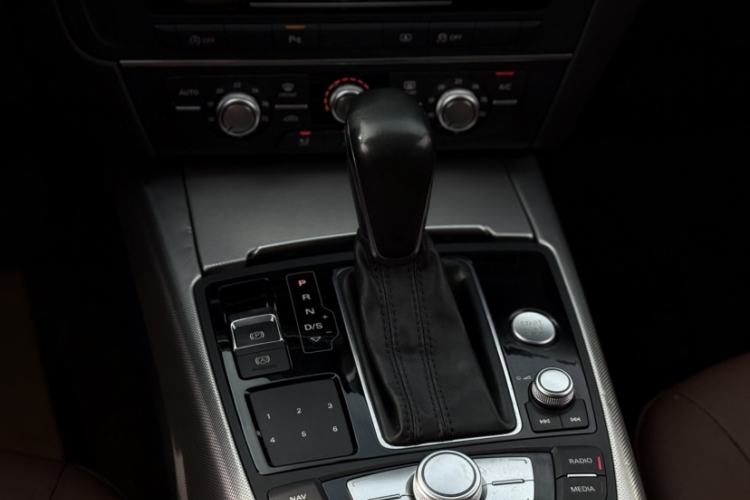 Used Audi A6L 2018 30th Anniversary Edition 35 TFSI Fashion Model