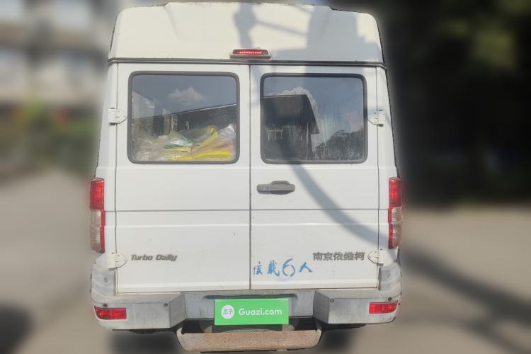 Used Iveco Daily 2014 2.5T-A35 NJ6484ACM47Z4