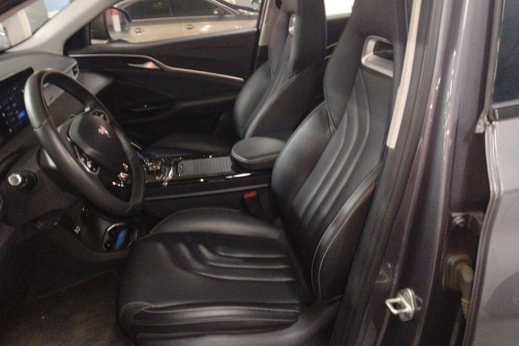 Used NETA U 2022 NETA U-Ⅱ 500 Lithium Iron Phosphate Left Front Seat