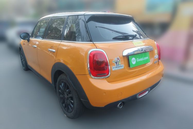 Used MINI 2015 1.5T COOPER Fun Five-Door Edition Exterior 2