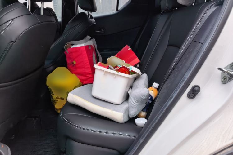 Used Toyota IZOA 2020 2.0L Enjoy Edition
