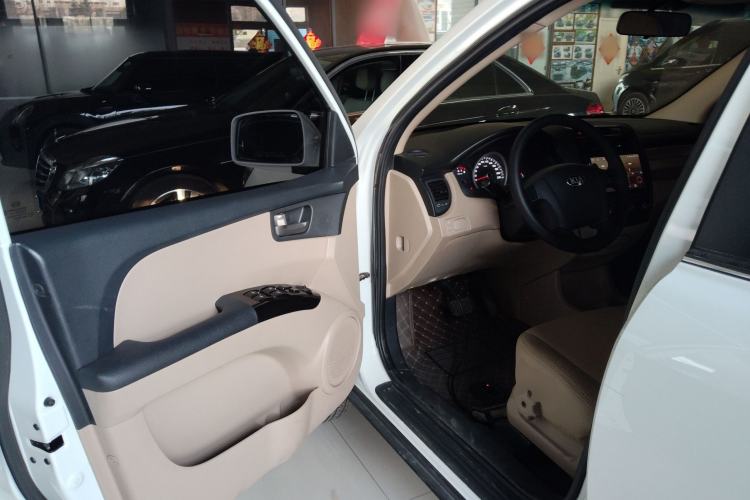 Used Kia Sportage 2013 2.0L Automatic Two-Wheel Drive GL Trim