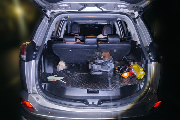 Used Toyota RAV4 2019 2.0L CVT Two-Wheel Drive Fashion X Limited Edition China VI Standard