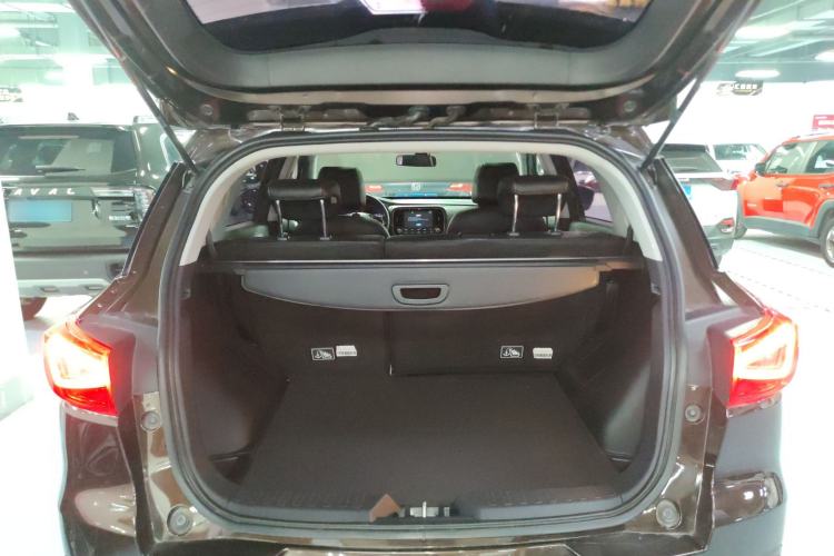 Used GAC Trumpchi GS3 2017 150N Manual Elite Edition Trunk