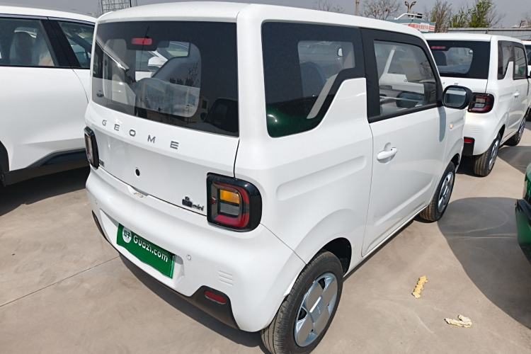 Used Geely Galaxy Panda 2024 Panda Mini 200km Endurance Bear