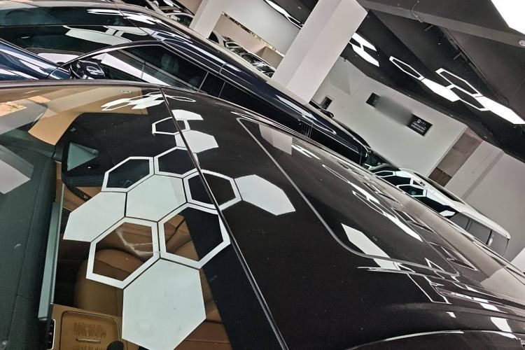 Used VOYAH Dream 2025 PHEV Four-Wheel-Drive Flagship Kunpeng Edition
