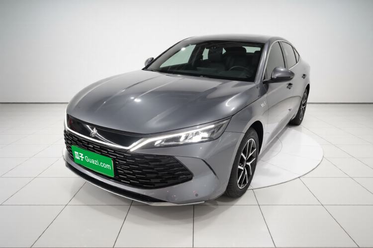 Used BYD Qin L 2025 DM-i Smart Drive 120KM Leading Model