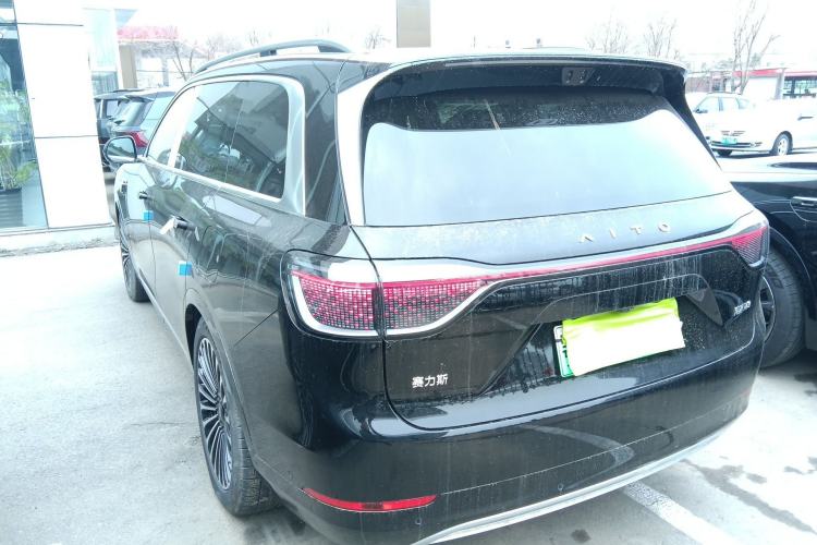 Used Hima AITO M9 2025 Extended-Range Ultra Version 52 kWh 6-Seater Rear Left 45 Deg