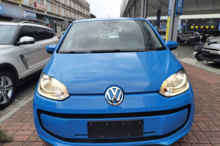 Used Volkswagen up! 2015 1.0L move up! Front