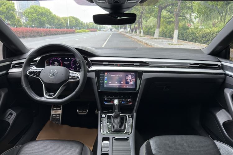 Used Volkswagen FAW-Volkswagen CC 2023 380TSI Striking Edition
