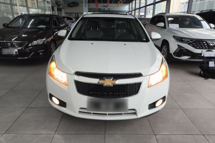 Used Chevrolet Cruze 2013 1.8L SE AT Front