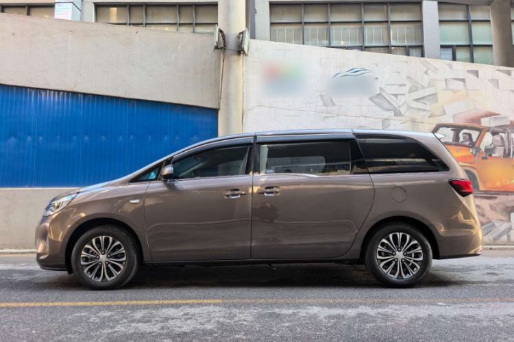 Used Buick GL8 2021 Land Cruiser Executive Class 652T Comfort Model Exterior 1