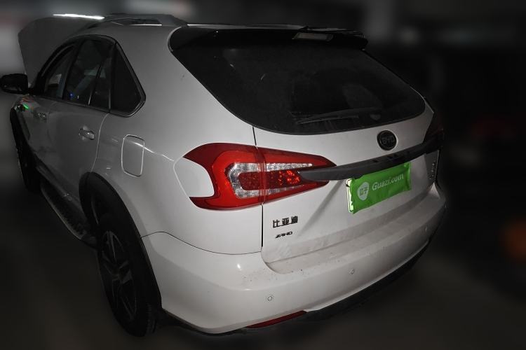 Used BYD Tang New Energy 2015 2.0T Four-Wheel Drive Prestige Version
