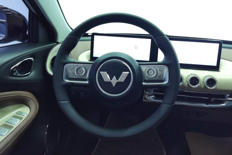 Used Wuling Bingo 2023 333 km Lingxi Connected+ Version