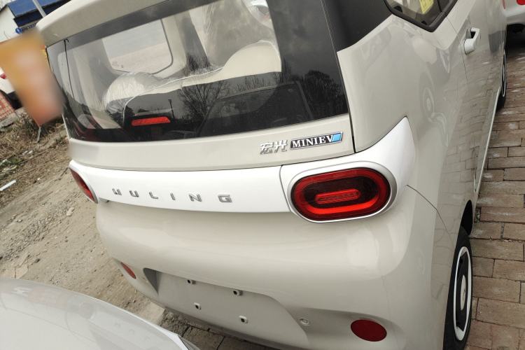 Used Wuling Hongguang MINIEV 2024 3rd Generation 215km Youth Edition
