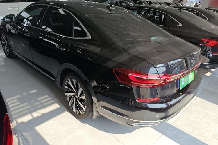 Used Volkswagen Passat 2023 Facelift 330TSI Luxury Edition