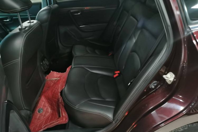 Used GAC Trumpchi GA6 2016 235T Manual Elite Edition
