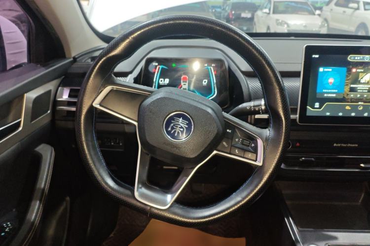 Used BYD Qin Pro 2019 Super Edition 1.5TI Manual Smart Connect Powerful Model China VI Standard