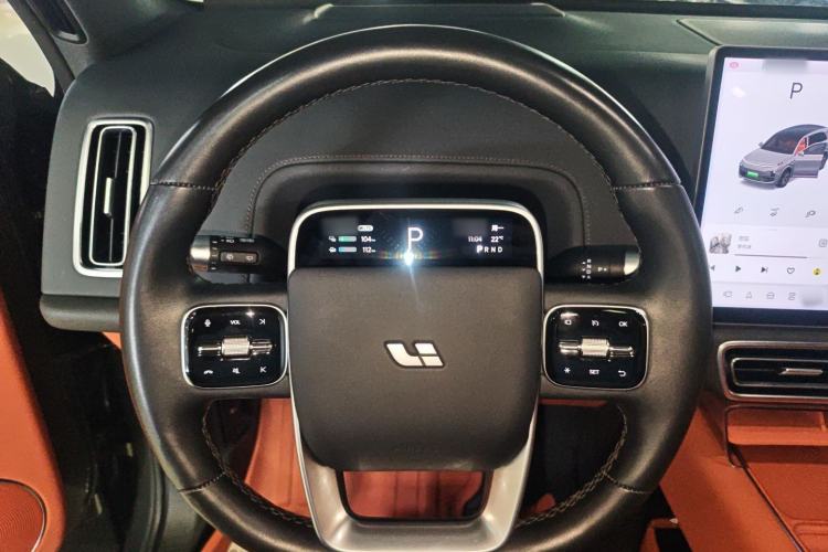 Used Li Auto L8 2023 Pro Model
