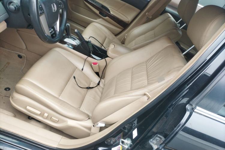 Used Honda Accord 2010 2.0L EX
